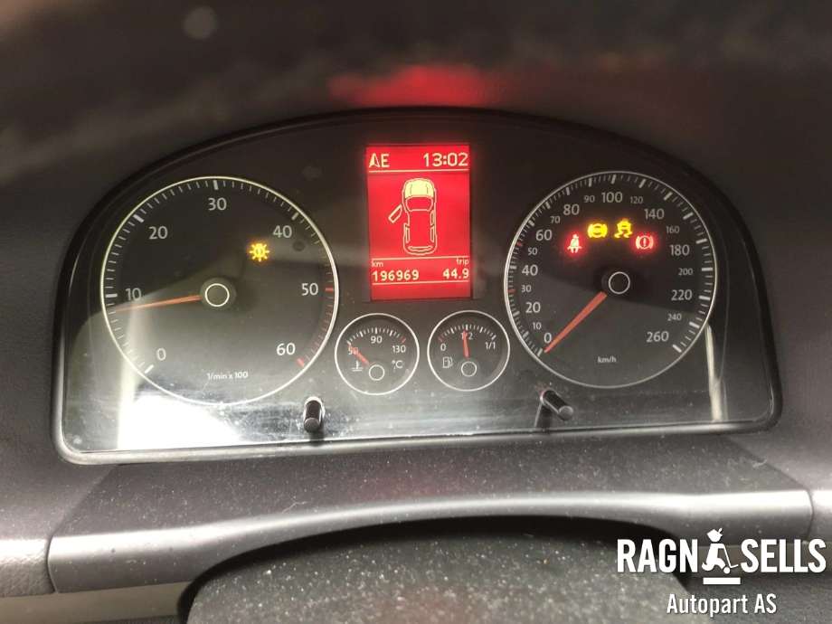 VW Touran 2010-2015 (Type I, Fase 3) , Motorkode: BLS, Girkassekode: KWD