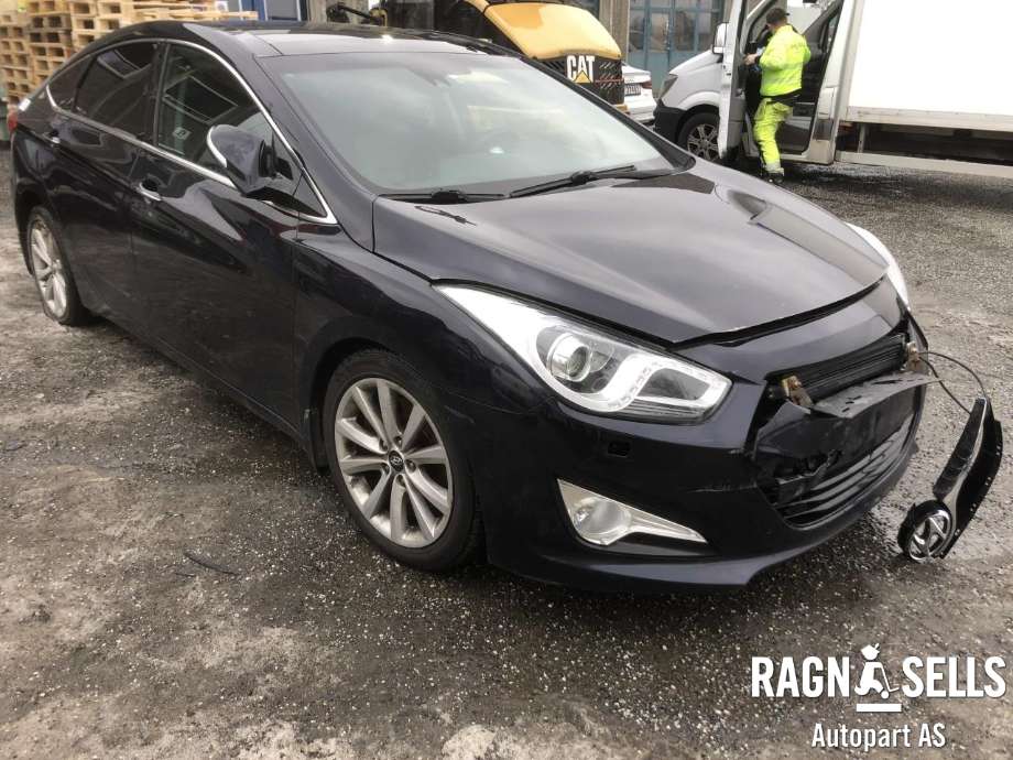Hyundai i40 2012-2017 , Motorkode: D4FD, Girkassekode: WT04