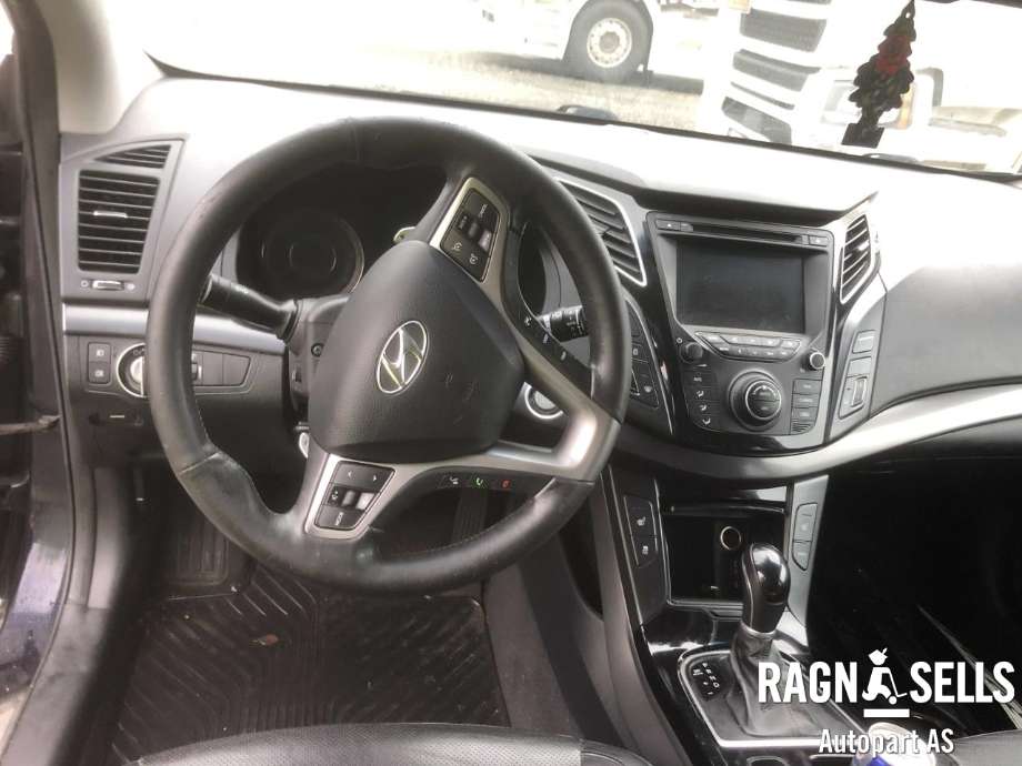 Hyundai i40 2012-2017 , Motorkode: D4FD, Girkassekode: WT04
