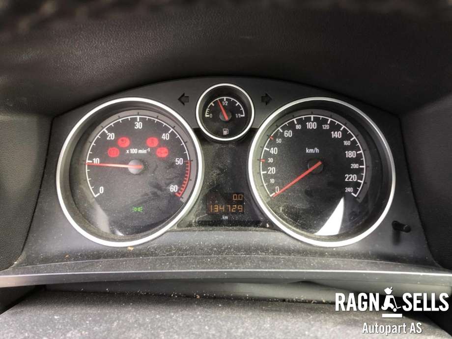 Opel Zafira B 2005-2011 , Motorkode: Z17DTR, Girkassekode: MF3
