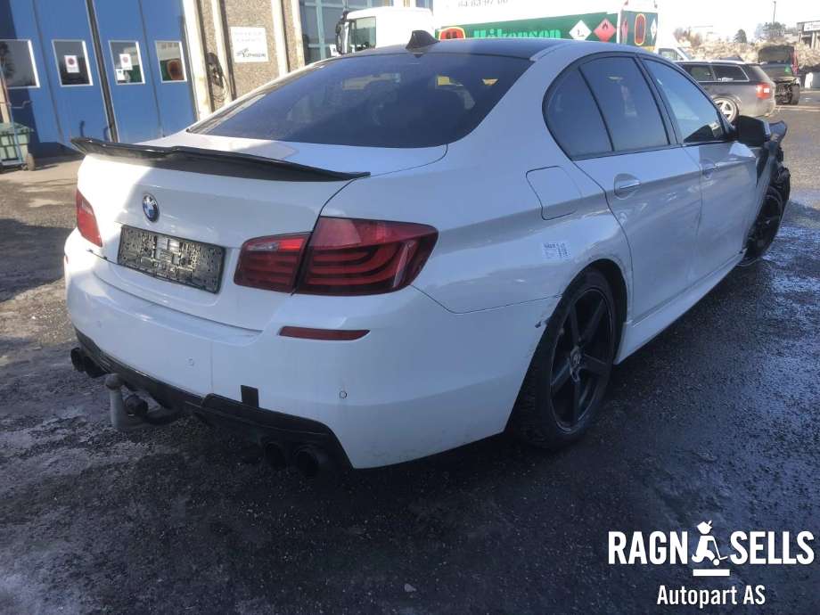 BMW 5-Serie 2010-2017 (F10/F11) (F10/F11), Motorkode: N47D20C, Girkassekode: GA8HP-45Z