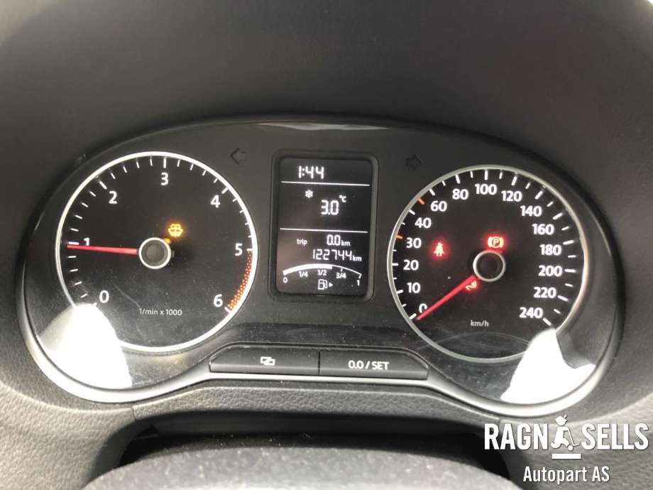 VW Polo 2009-2014 (Type V, Fase 1) , Motorkode: CAYB, Girkassekode: MZM