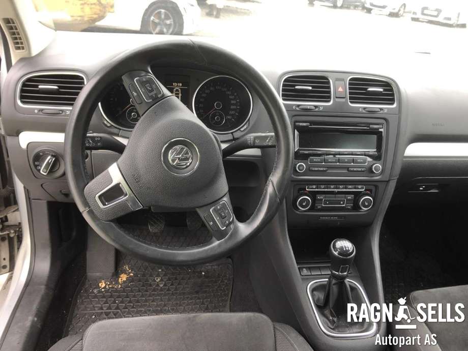 VW Golf VI 2008-2012 , Motorkode: CAYC, Girkassekode: NFQ
