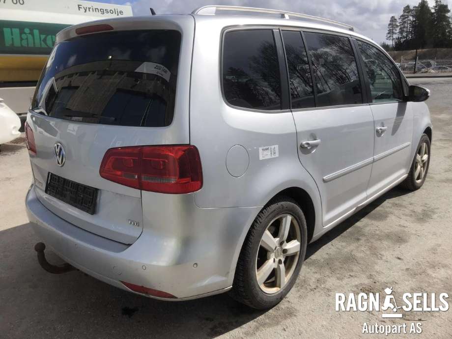 VW Touran 2010-2015 (Type I, Fase 3) , Motorkode: CAYC, Girkassekode: MAW