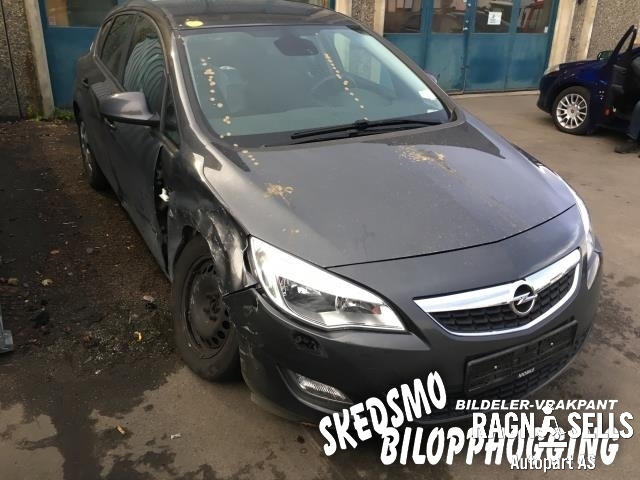 Opel Astra J 2010-2015 , Motorkode: A13DTE, Girkassekode: M7Q