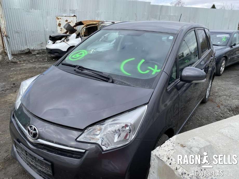 Toyota Verso-S 2011-2015 (COMBI) (COMBI), Motorkode: 1NR-FE, Girkassekode: 3040052230