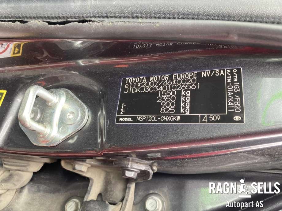 Toyota Verso-S 2011-2015 (COMBI) (COMBI), Motorkode: 1NR-FE, Girkassekode: 3040052230