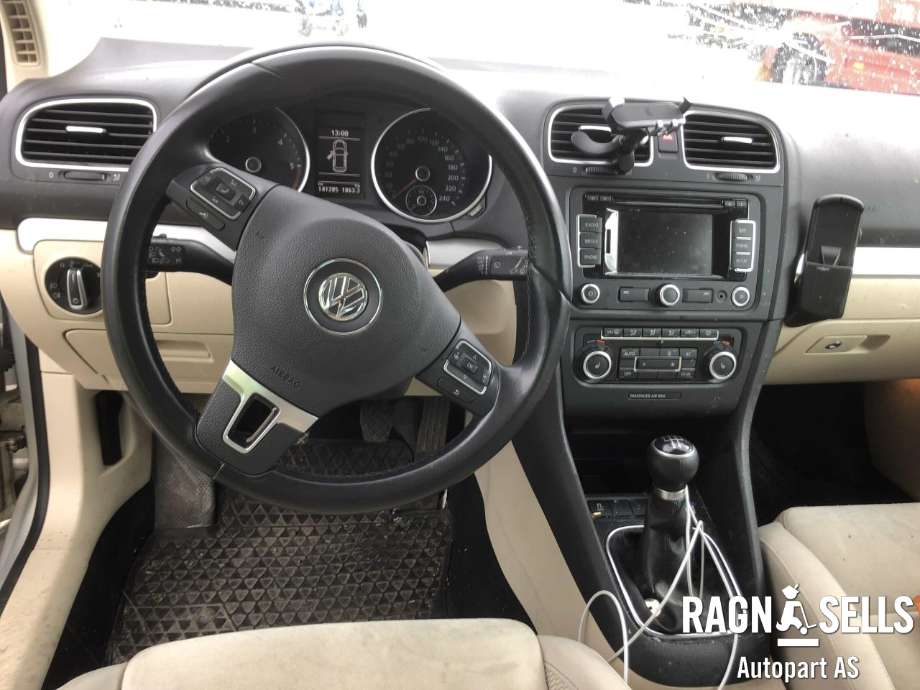 VW Golf VI 2008-2012 , Motorkode: CAYC, Girkassekode: LHW