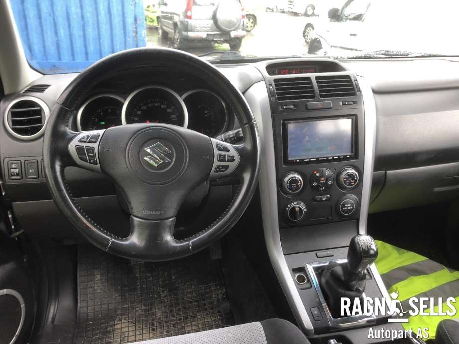Suzuki Grand Vitara 2005-2015 (Type III) , Motorkode: F9Q, Girkassekode: 7900877
