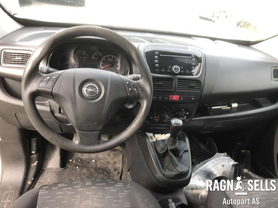Opel Combo D 2012-2018 , Motorkode: 263A2000, Girkassekode: