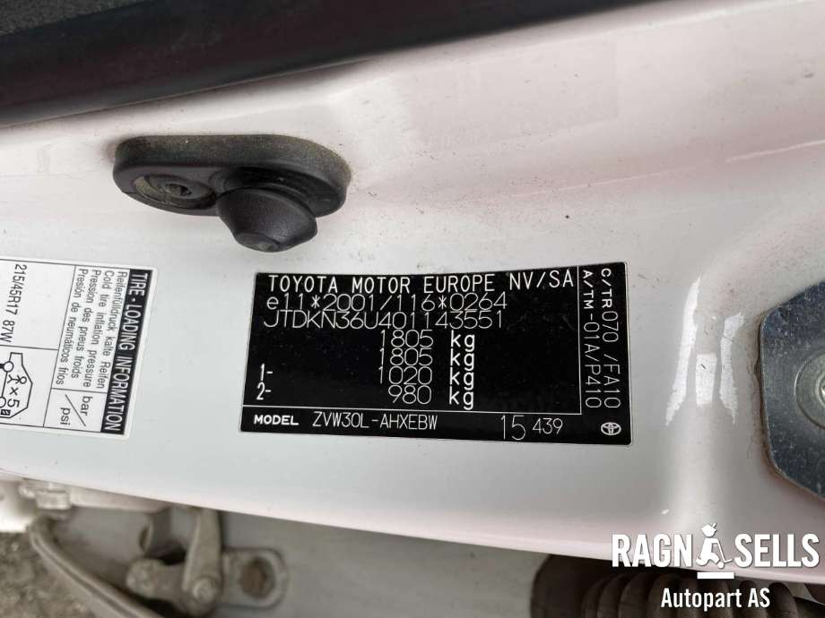 Toyota Prius 2009-2016 (Type III) (COMBI) (COMBI), Motorkode: , Girkassekode: 