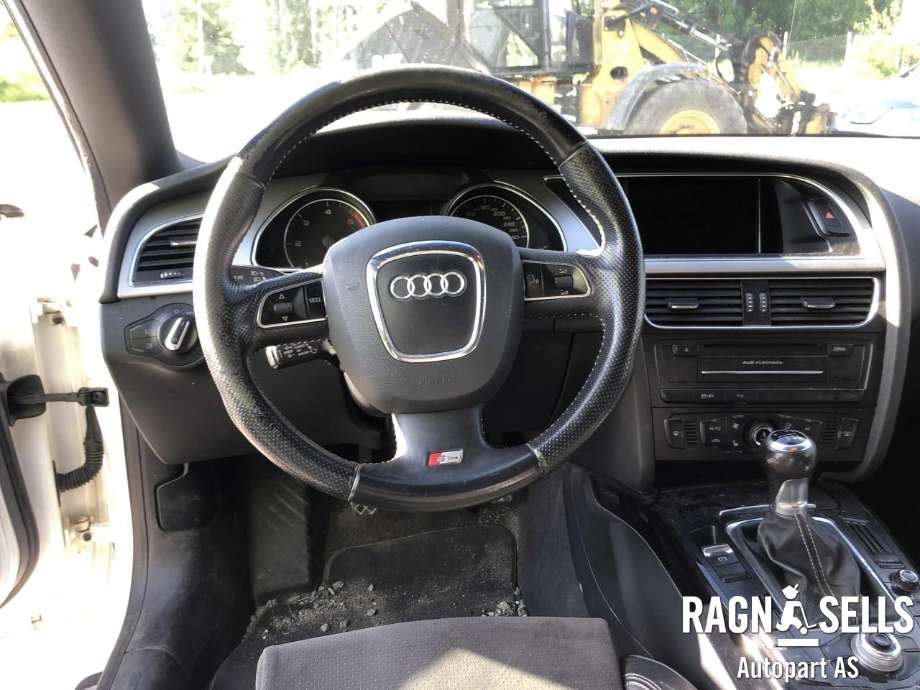 Audi A5 2007-2016 (Type I) , Motorkode: CAHA, Girkassekode: LRV