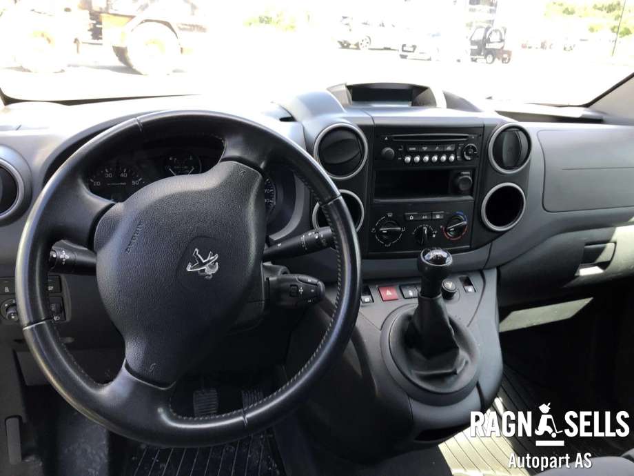 Peugeot Partner 2008-2015 (Type II, Fase 1) , Motorkode: 9H06, Girkassekode: CP 17X71
