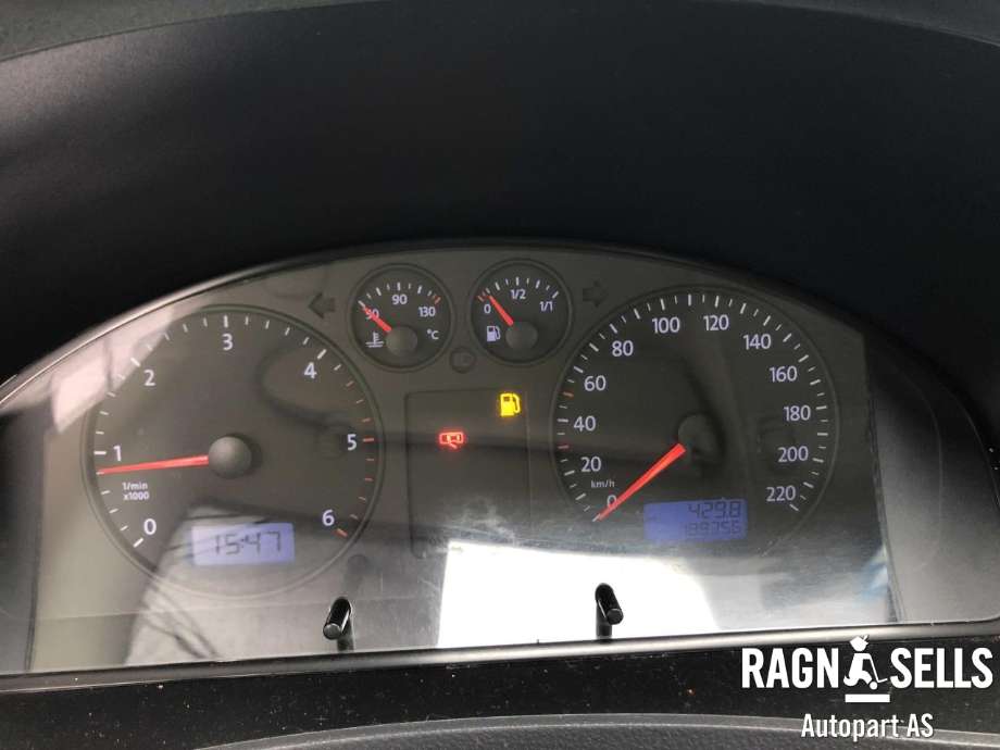 VW Transporter / Caravelle 2003-2009 (Fase 1) (T5) (T5), Motorkode: BRS, Girkassekode: MANUELL