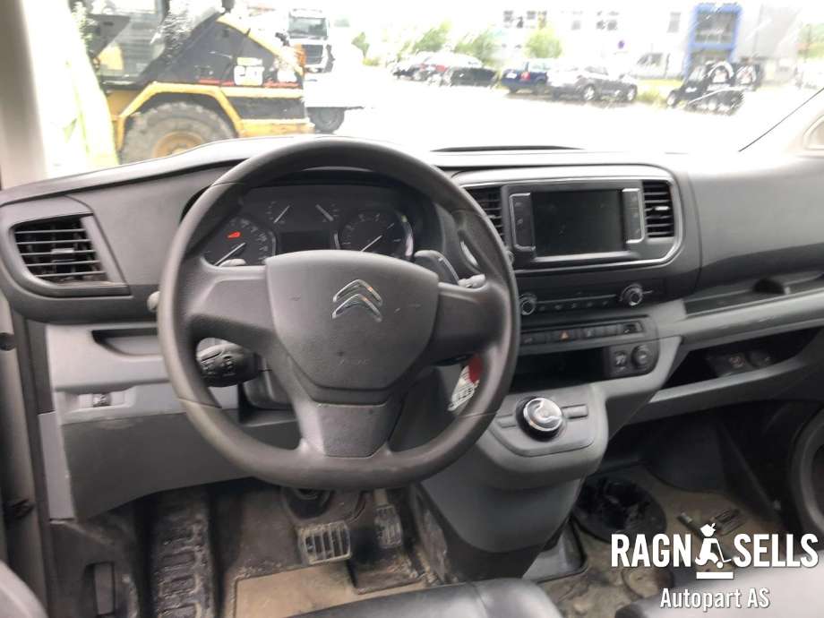 Citroën Jumpy 2016-->> (Type III) , Motorkode: AH01, Girkassekode: 98 103 757 80