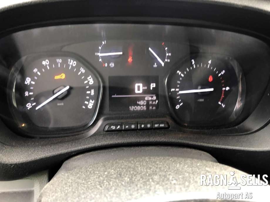 Citroën Jumpy 2016-->> (Type III) , Motorkode: AH01, Girkassekode: 98 103 757 80