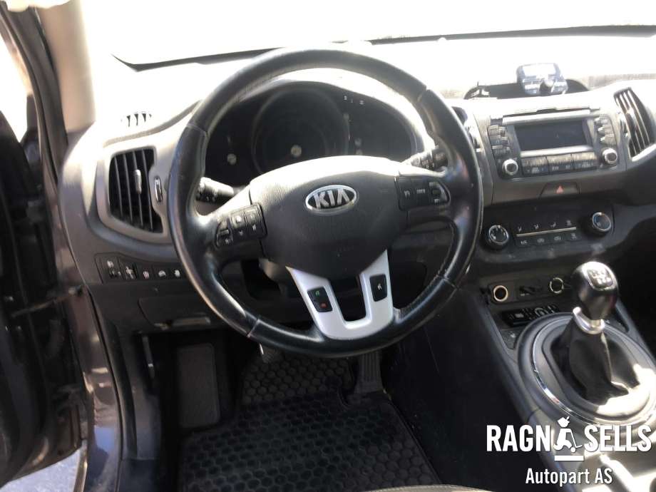 Kia Sportage 2010-2016 (Type III) , Motorkode: D4FD, Girkassekode: 43000 32497