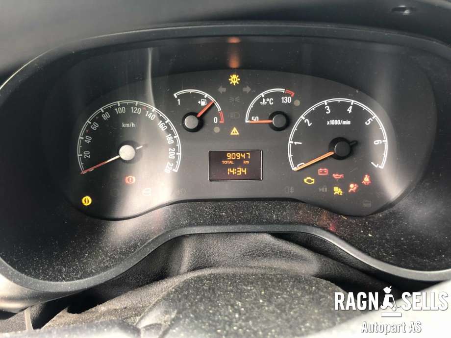 Opel Combo D 2012-2018 , Motorkode: 198A3000, Girkassekode: MMJ