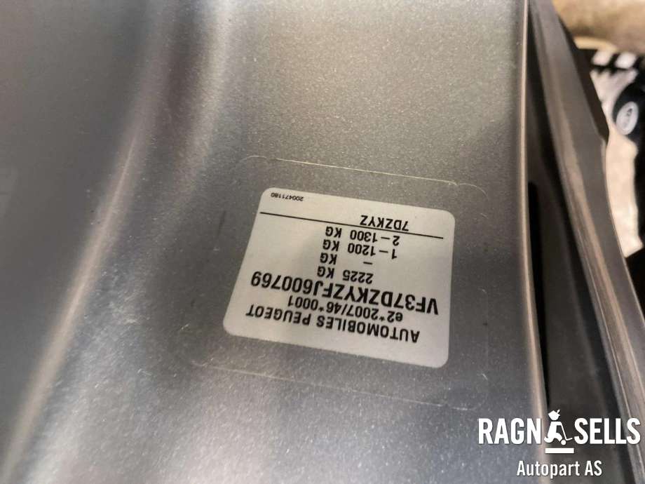 Peugeot Partner 2015-2019 (Type II, Fase 2) , Motorkode: Y51, Girkassekode: 98 000 170 80