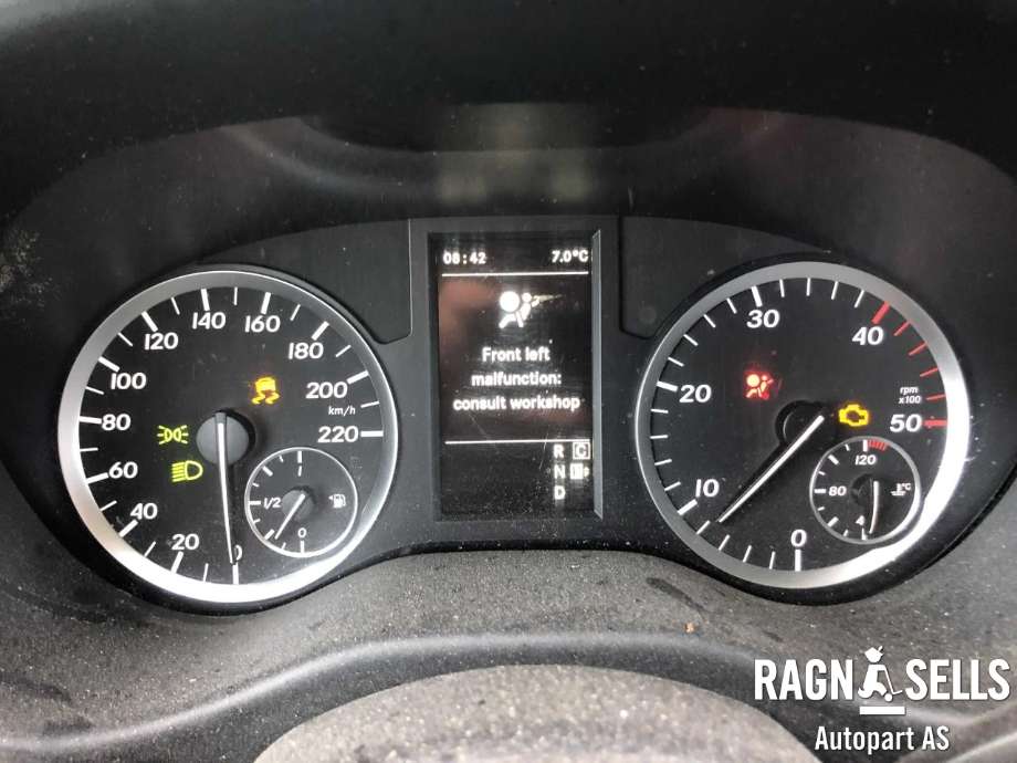 Mercedes Vito 2014-->> (W447) (W447), Motorkode: 651.950, Girkassekode: 722965