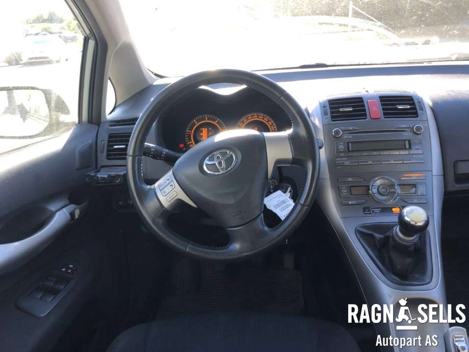 Toyota Auris 2007-2010 (Type I, Fase 1) , Motorkode: 1ND-TV, Girkassekode: 3030002110