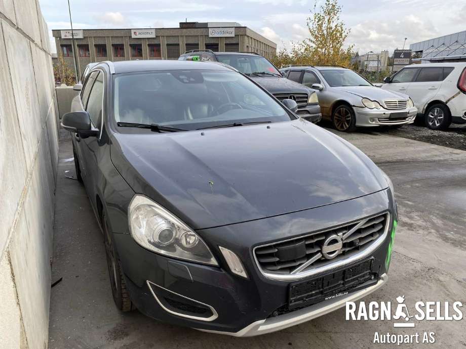Volvo V60 2010-2013 (Type I, Fase 1) , Motorkode: D5244T17, Girkassekode: TF-80SC AWD