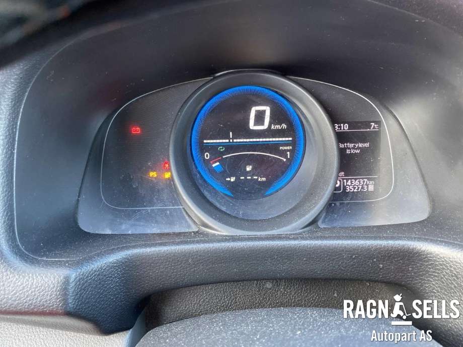 Nissan E-NV200 2014-->> , Motorkode: EM57, Girkassekode: 320104FA0B