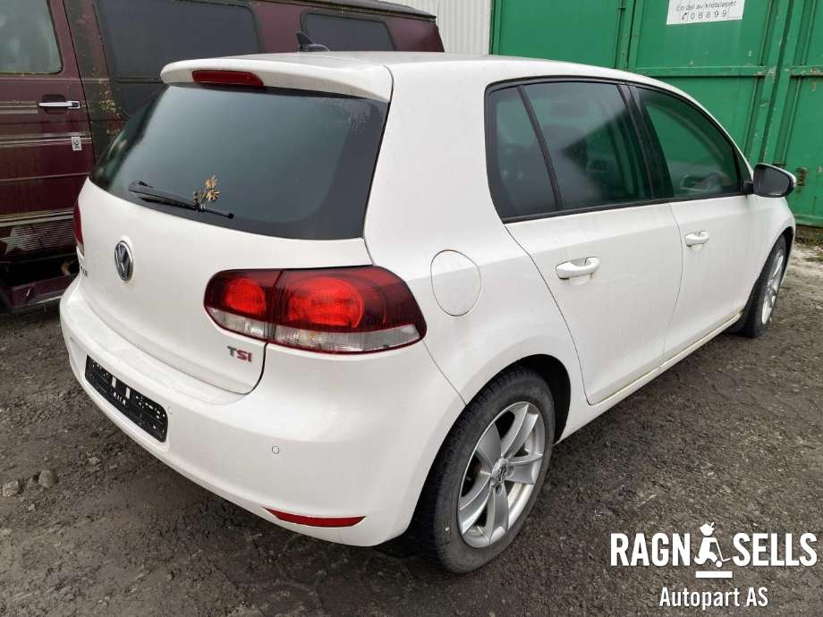 VW Golf VI 2008-2012 , Motorkode: CAV, Girkassekode: LWW
