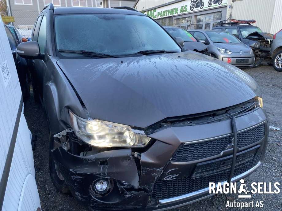 Mitsubishi Outlander 2010-2012 (Type II, Fase 2) , Motorkode: 4N14, Girkassekode: 2500A247