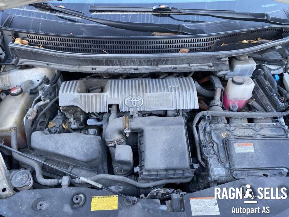 Toyota Prius +7 2012-2020 (Type III) (stasjonsvogn) (stasjonsvogn), Motorkode: 2ZR-FXE, Girkassekode: (CVT