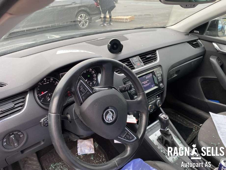 Škoda Octavia 2013-2016 (Type III, Fase 1) , Motorkode: CJSB, Girkassekode: QSM