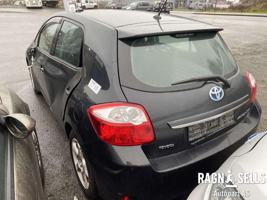Toyota Auris 2010-2012 (Type I, Fase 2) , Motorkode: 2ZR-FXE, Girkassekode: G110047090