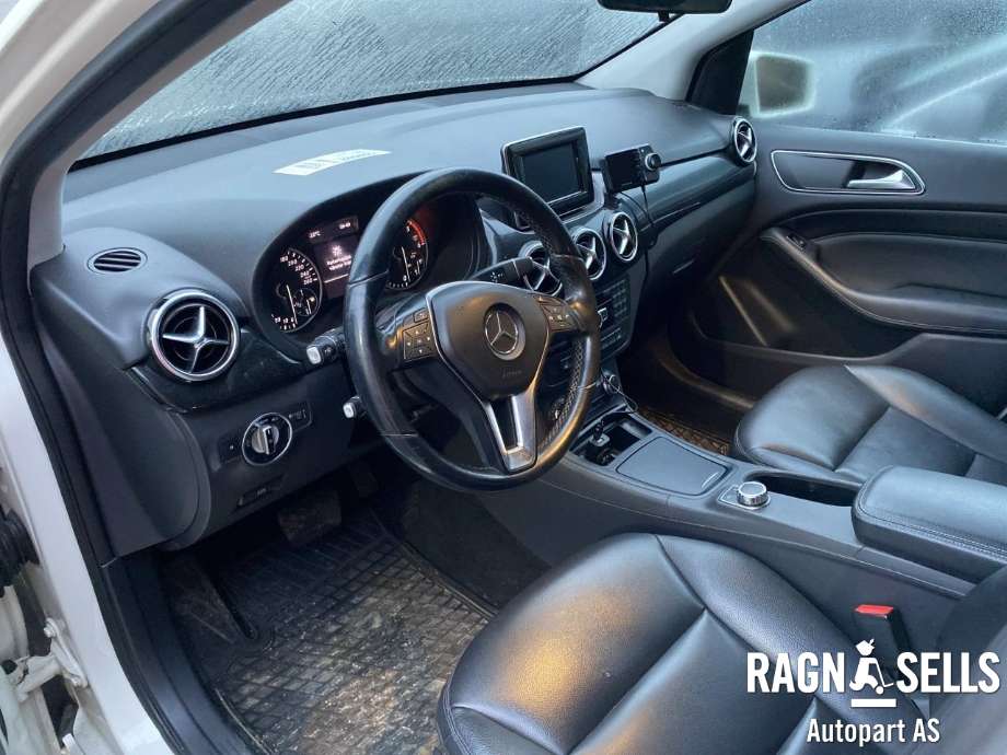 Mercedes B-Klasse 2011-2018 (W246) (W246), Motorkode: 651901, Girkassekode: 724003