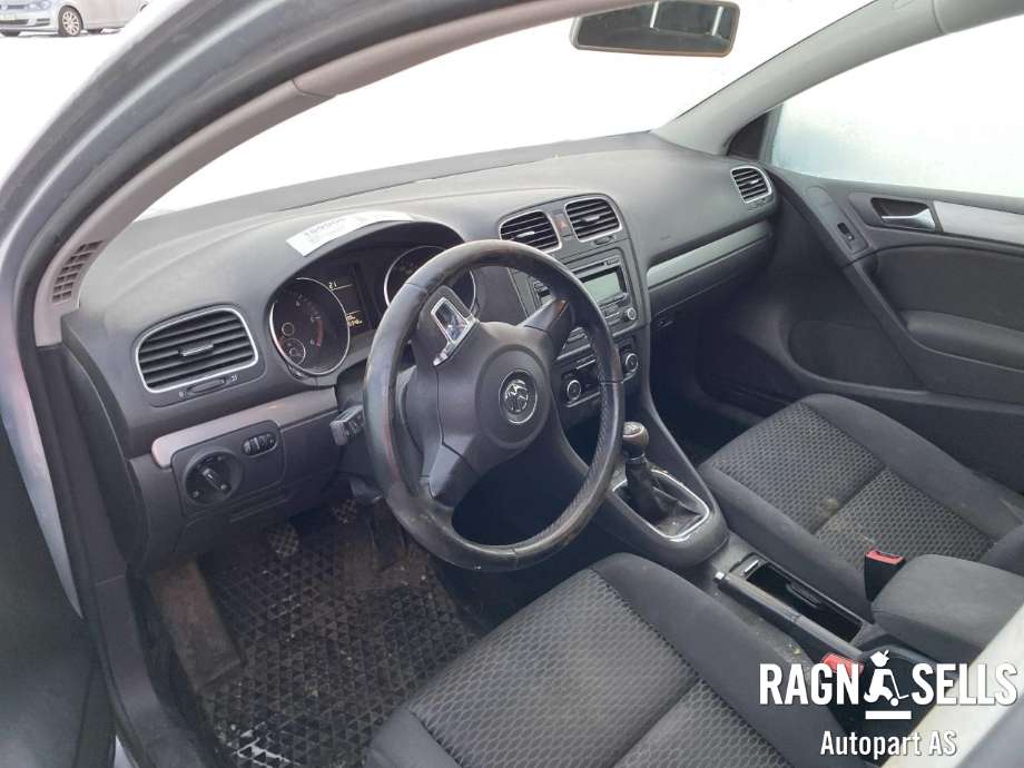 VW Golf VI 2008-2012 , Motorkode: CAY, Girkassekode: LHW