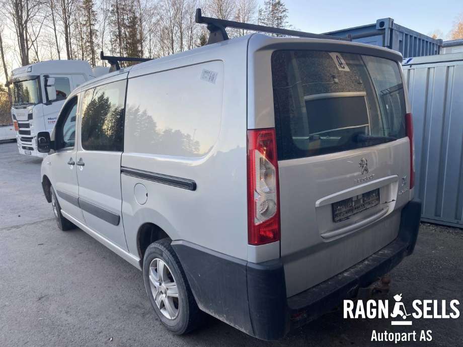 Peugeot Expert 2007-2016 (Type II) , Motorkode: AHZ/RH02 DW10CD, Girkassekode: CP(14X67)