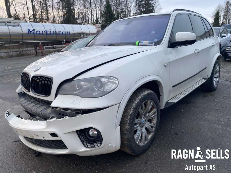 BMW X5 2007-2013 (E70) (E70), Motorkode: N57D30A, Girkassekode: GA8HP-70Z