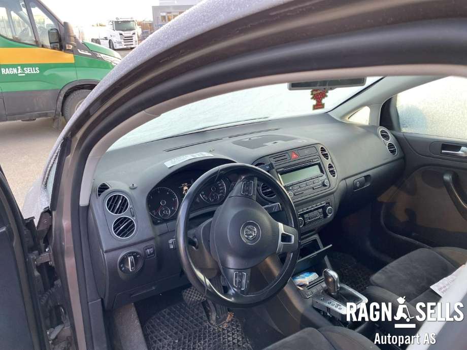 VW Golf, Plus/Cross 2009-2013 (Fase 2) , Motorkode: CAY, Girkassekode: MPL