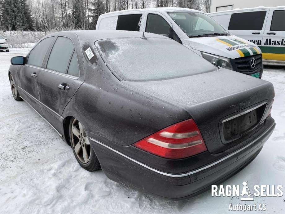 Mercedes S-Klasse 1999-2005 (W220) (W220), Motorkode: 112 944, Girkassekode: 722618