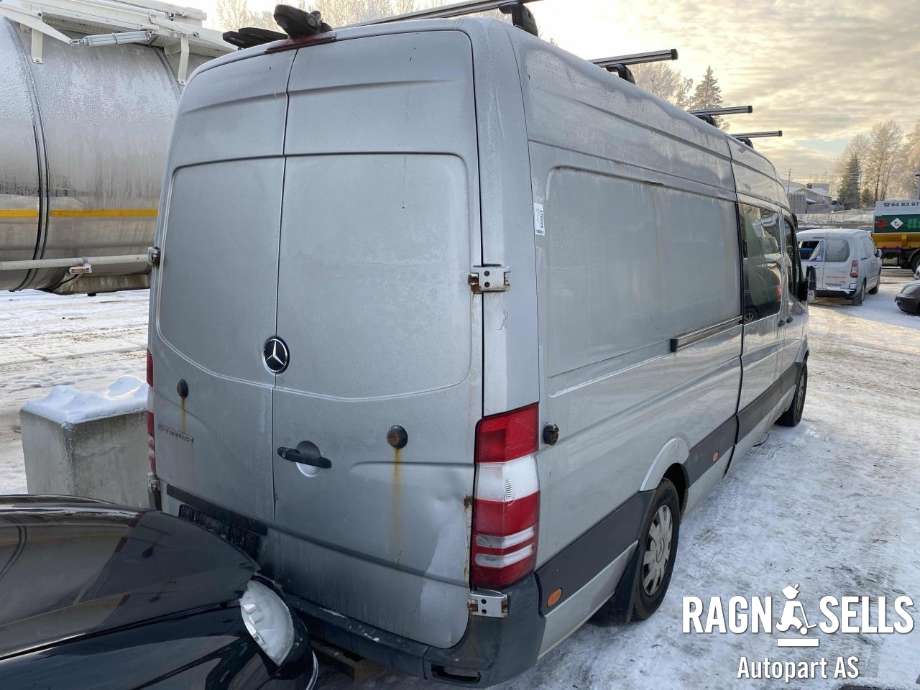Mercedes Sprinter 2013-2018 (Fase 2) (906) (906), Motorkode: 651.955, Girkassekode: 711680