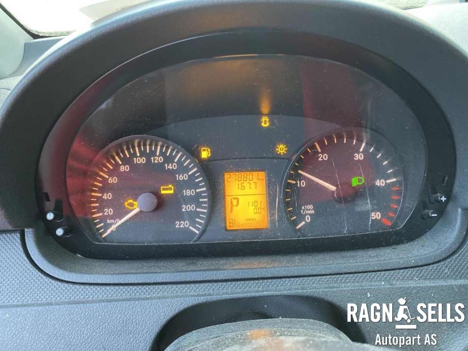 Mercedes Vito/Viano 2010-2014 (Fase 2) (W639) (W639), Motorkode: 651.940, Girkassekode: 722686