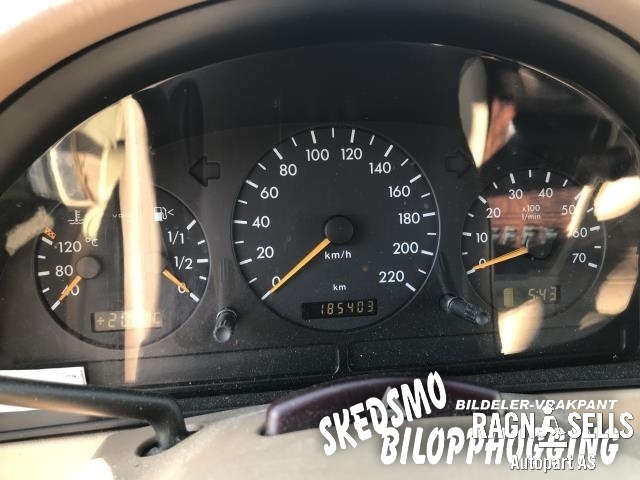 Mercedes ML 1997-2005 (W163) (W163), Motorkode: 112942 30 650409, Girkassekode: 722662 01 952958