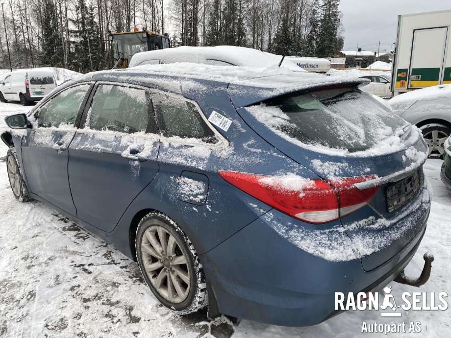 Hyundai i40 2012-2017 , Motorkode: D4FD, Girkassekode: 