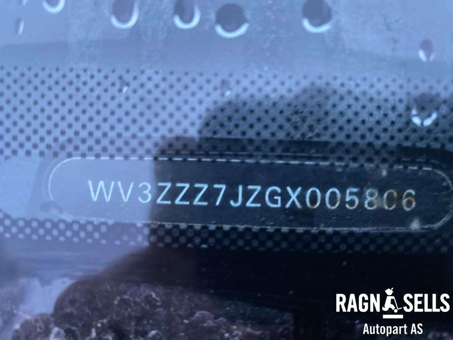 VW Transporter / Caravelle 2015-2019 (T6) (T6), Motorkode: CAAB, Girkassekode: QWM
