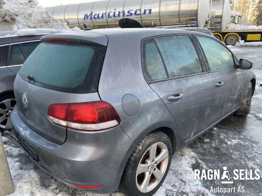 VW Golf VI 2008-2012 , Motorkode: CAV, Girkassekode: LKP