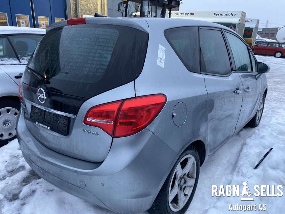 Opel Meriva B 2010-2017 , Motorkode: A13DTE, Girkassekode: M7Q