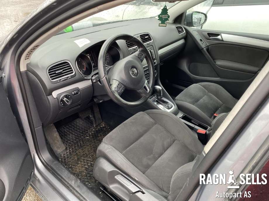VW Golf VI 2008-2012 , Motorkode: CAY, Girkassekode: NQE