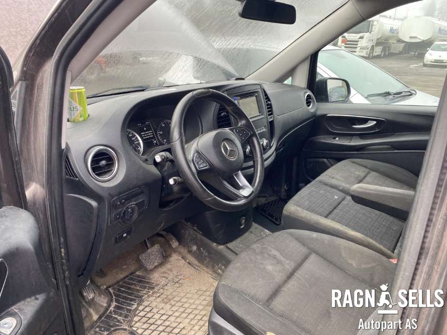 Mercedes Vito 2014-->> (W447) (W447), Motorkode: 651.950, Girkassekode: 722965