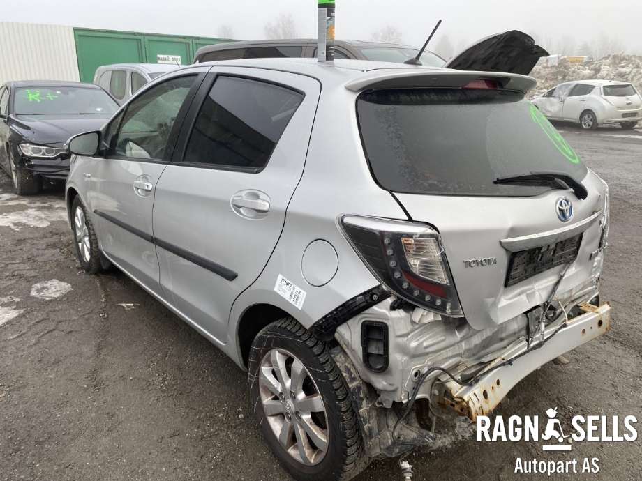 Toyota Yaris 2012-2014 (Type III, Fase 1) , Motorkode: 1NZ-FXE, Girkassekode: NHP130