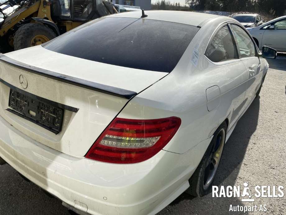 Mercedes C-Klasse 2011-2014 (Fase 2) (W204) (W204), Motorkode: 271820, Girkassekode: 722997
