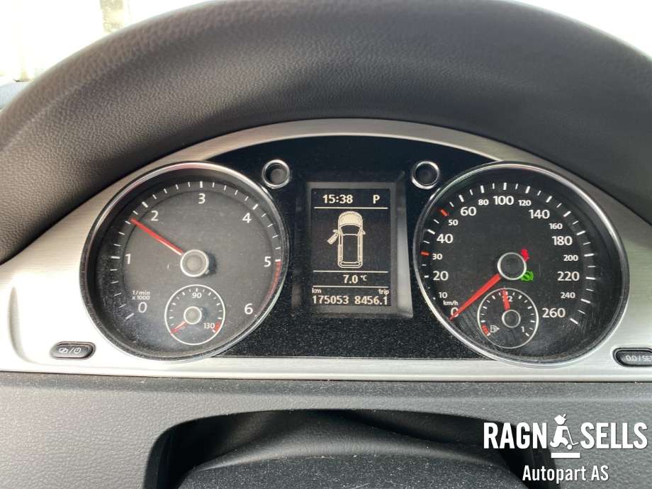 VW Passat 2011-2015 (B7) (B7), Motorkode: CAY, Girkassekode: PMK